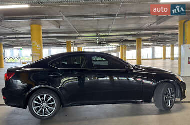 Седан Lexus IS 2006 в Киеве