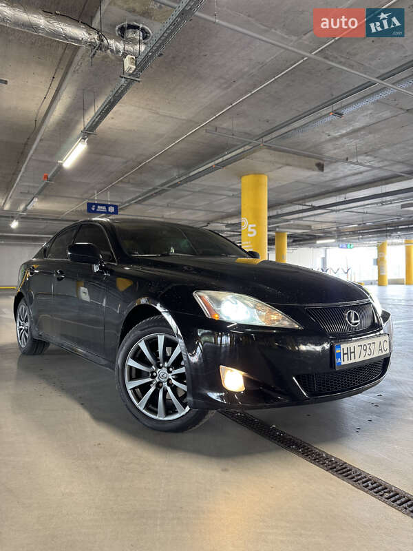 Lexus IS 2006