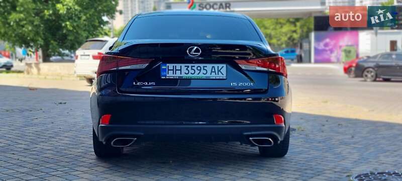 Седан Lexus IS 2017 в Одессе