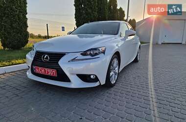 Седан Lexus IS 2016 в Львове