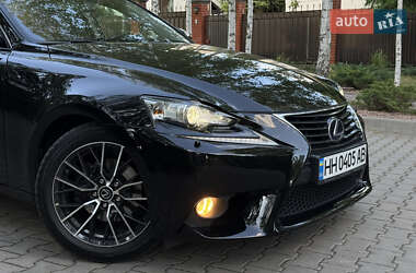 Седан Lexus IS 2014 в 