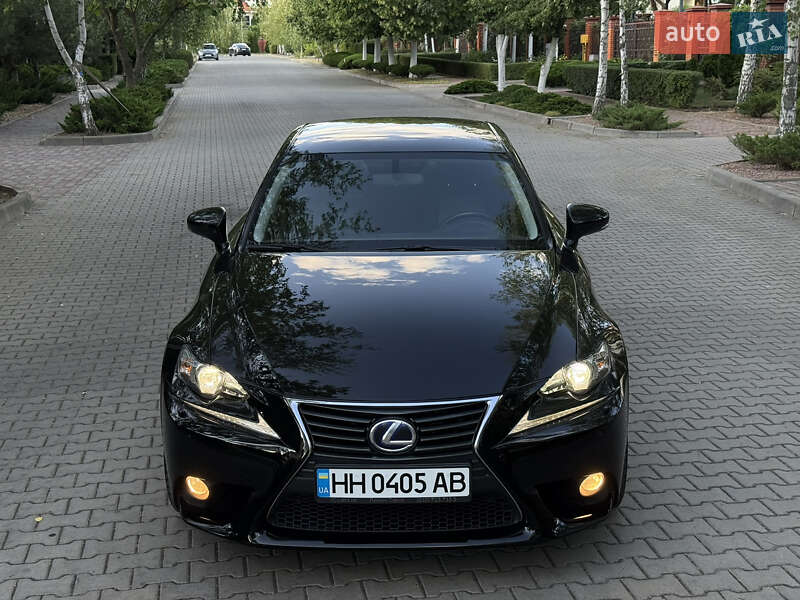 Седан Lexus IS 2014 в Одессе