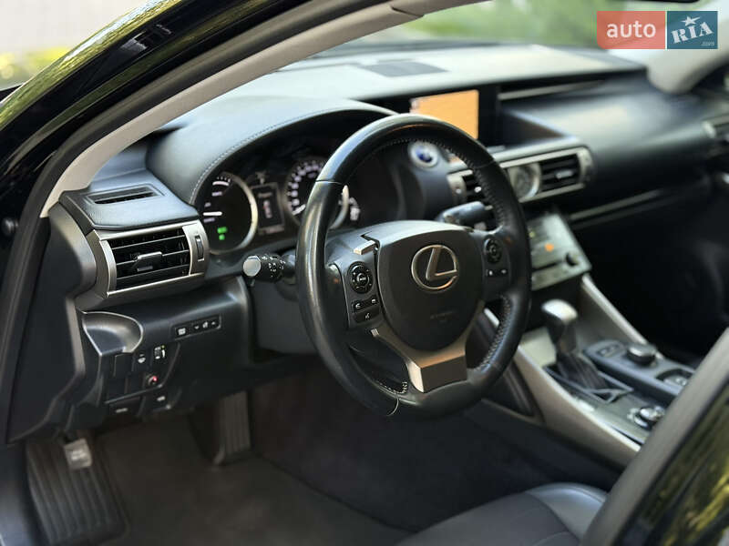 Седан Lexus IS 2014 в Одессе