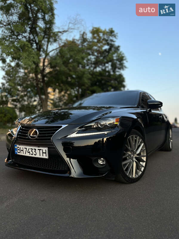 Седан Lexus IS 2013 в Одессе