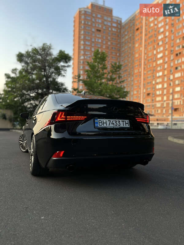 Седан Lexus IS 2013 в Одессе