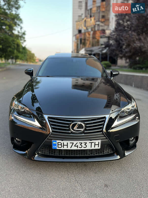 Седан Lexus IS 2013 в Одессе