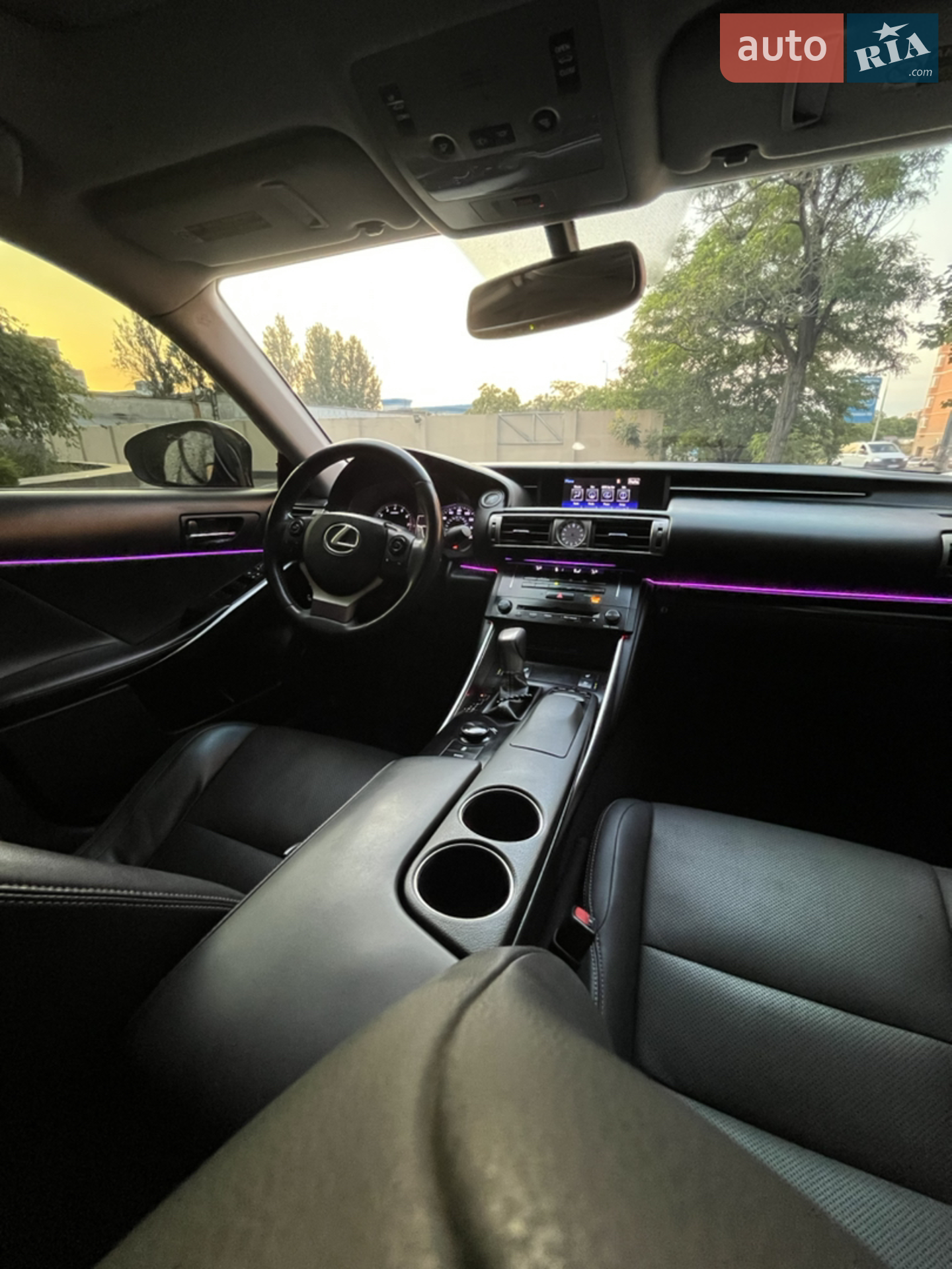2013 Lexus IS - мініатюра 24