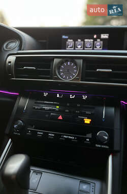 Седан Lexus IS 2013 в Одесі