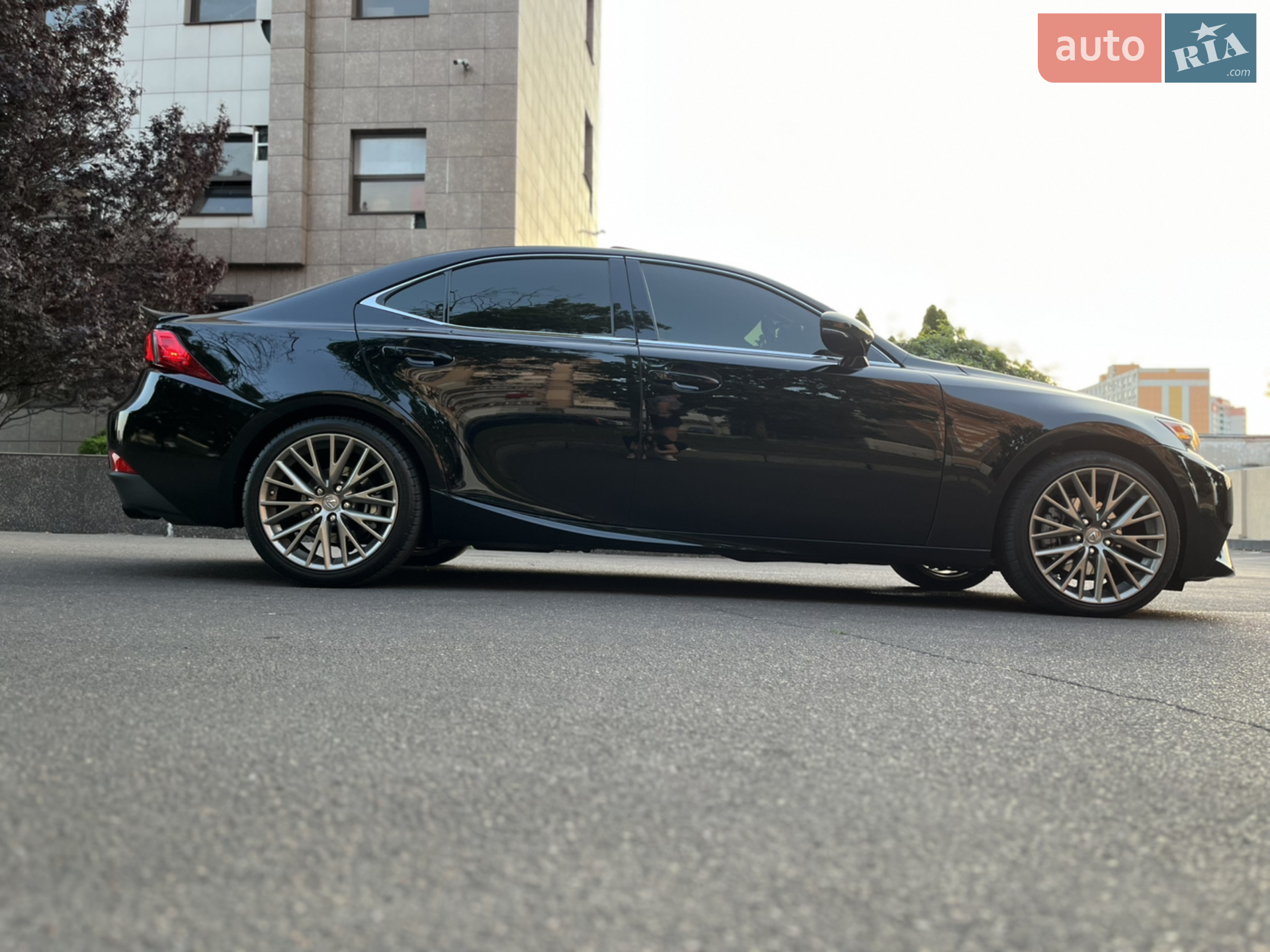 2013 Lexus IS - мініатюра 40