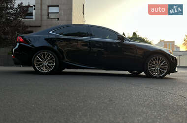 Седан Lexus IS 2013 в Одесі
