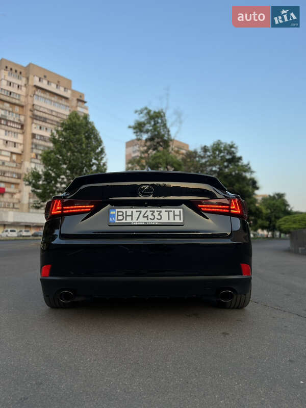 Седан Lexus IS 2013 в Одессе