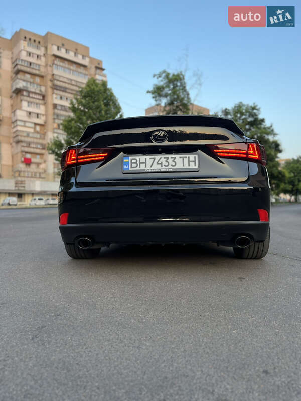 Седан Lexus IS 2013 в Одессе