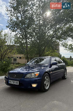 Седан Lexus IS 1999 в Біляївці