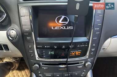 Седан Lexus IS 2011 в 