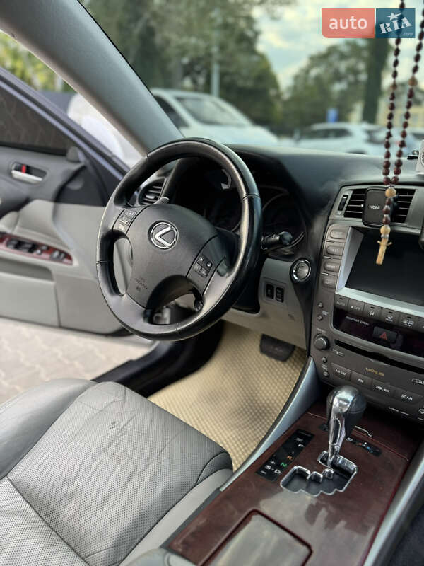 Седан Lexus IS 2007 в Одесі