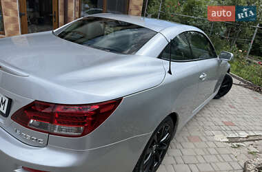 Кабриолет Lexus IS 2014 в 