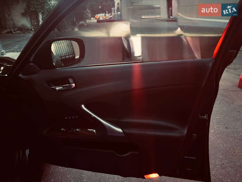 Седан Lexus IS 2008 в Одессе