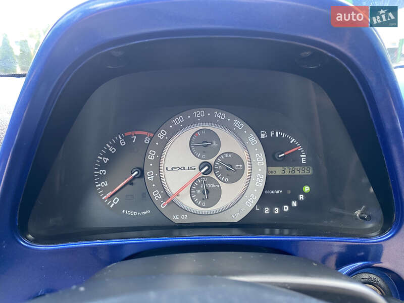 Седан Lexus IS 1999 в Одесі