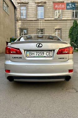 Седан Lexus IS 2006 в 