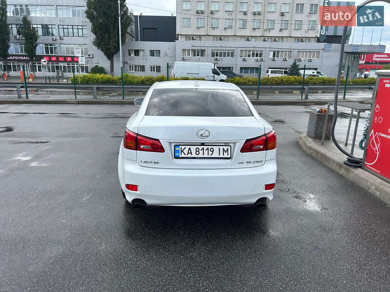 Седан Lexus IS 2008 в Києві