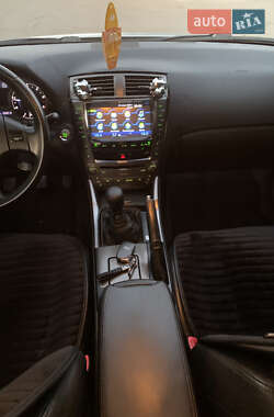 Седан Lexus IS 2007 в 
