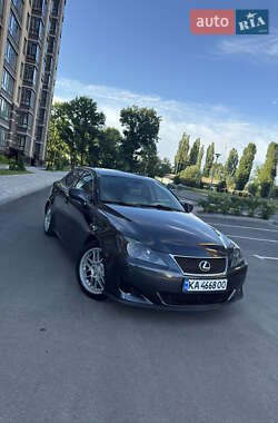 Седан Lexus IS 2005 в Чернігові