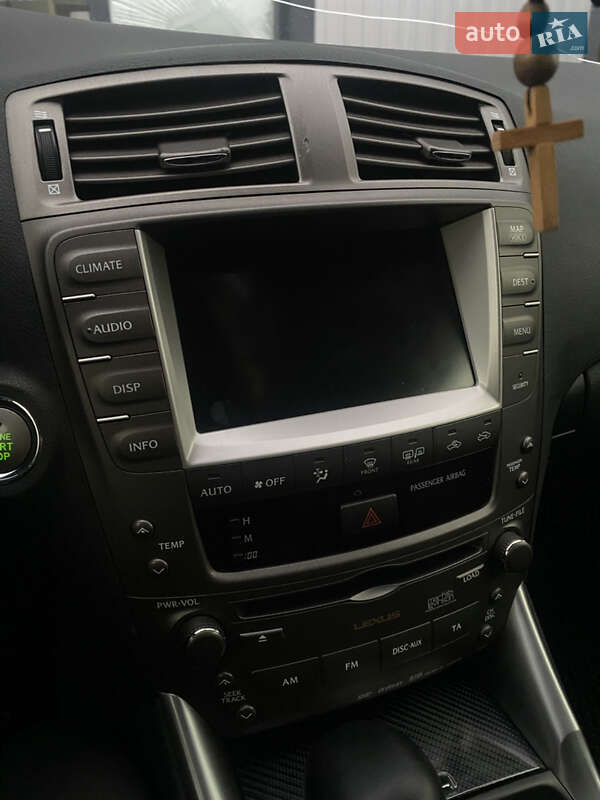 Седан Lexus IS 2006 в Киеве