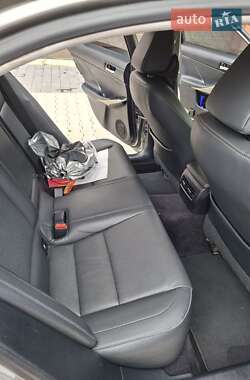 Седан Lexus IS 2013 в Ивано-Франковске