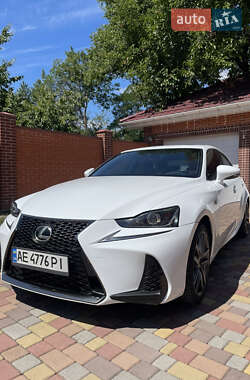 Седан Lexus IS 2017 в Запоріжжі