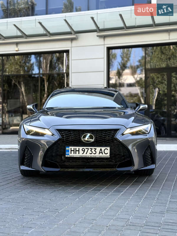 Седан Lexus IS 2023 в Одессе