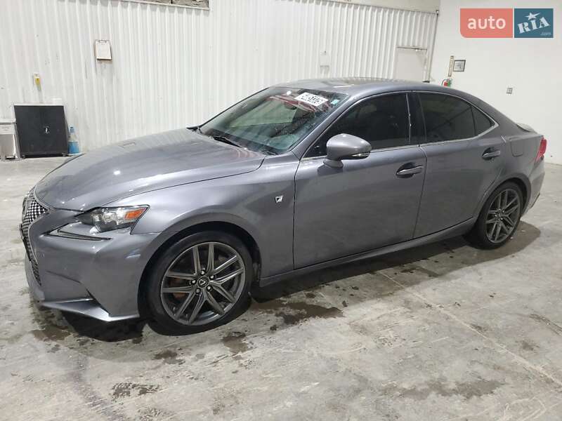 Lexus IS 2016