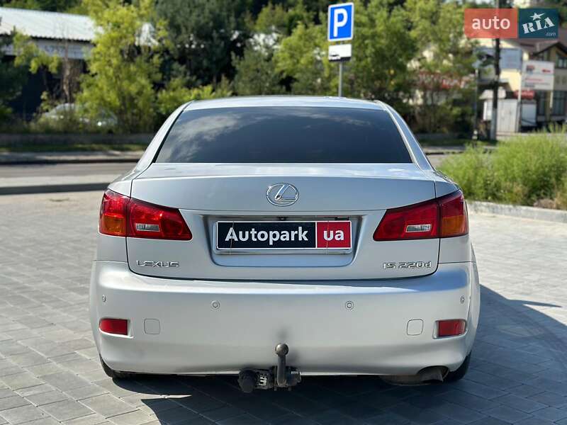 Седан Lexus IS 2006 в Виннице