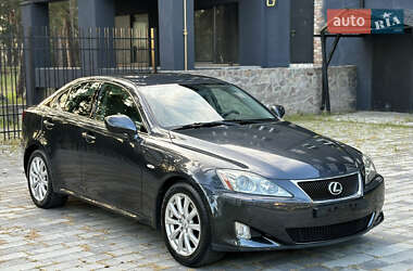 Седан Lexus IS 2007 в Охтирці