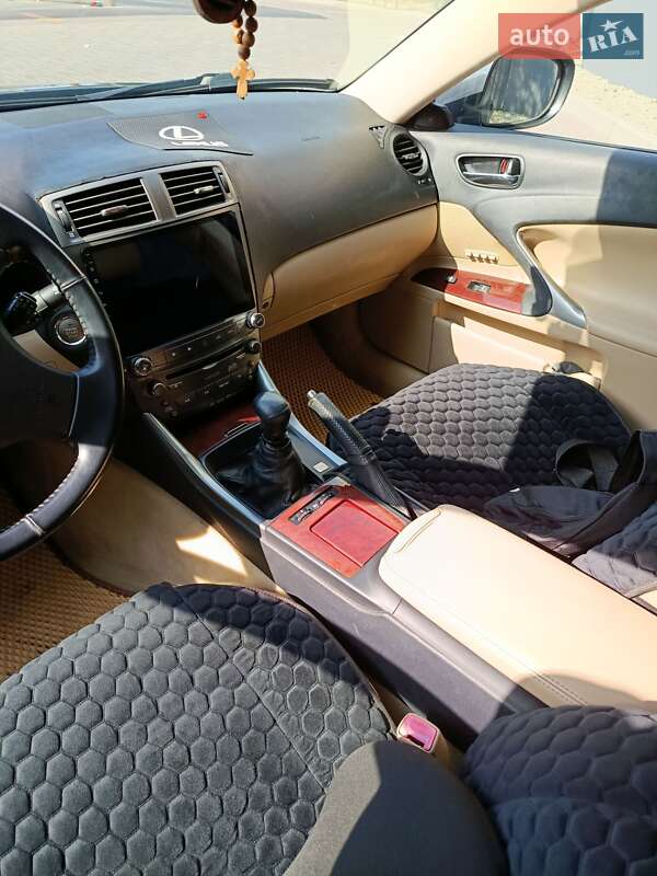 Седан Lexus IS 2007 в Днепре фото 5 Седан Lexus IS 2007 в Днепре