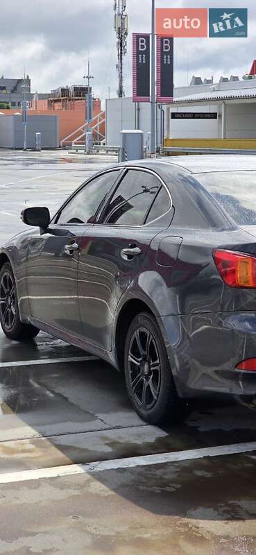 Седан Lexus IS 2010 в Киеве