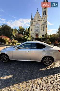 Седан Lexus IS 2007 в Киеве