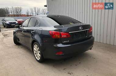 Седан Lexus IS 2006 в 