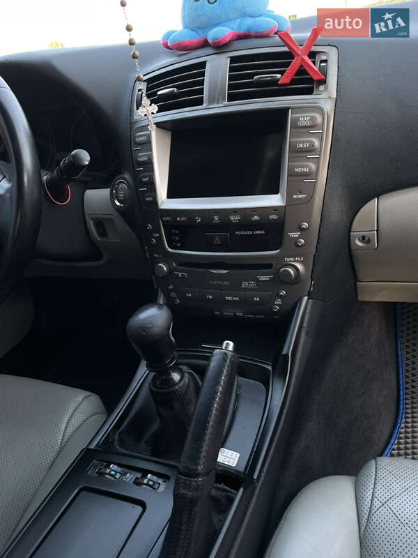 Седан Lexus IS 2006 в Чернигове фото 8 Седан Lexus IS 2006 в Чернигове