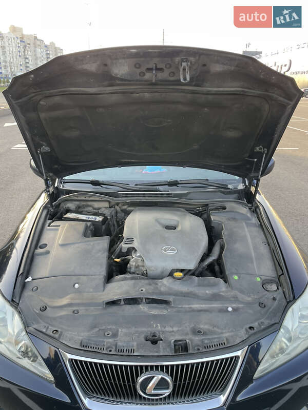 Седан Lexus IS 2006 в Чернигове фото 14 Седан Lexus IS 2006 в Чернигове