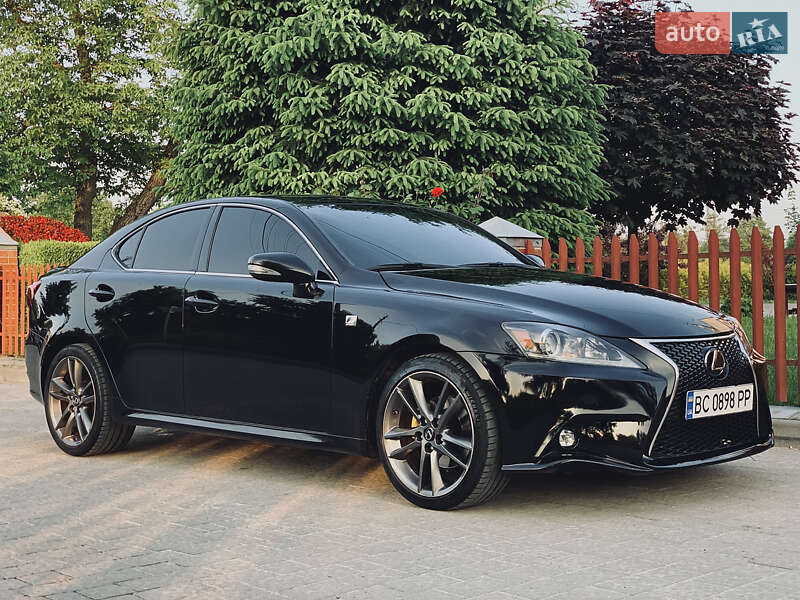 Седан Lexus IS 2012 в Львове фото 7 Седан Lexus IS 2012 в Львове