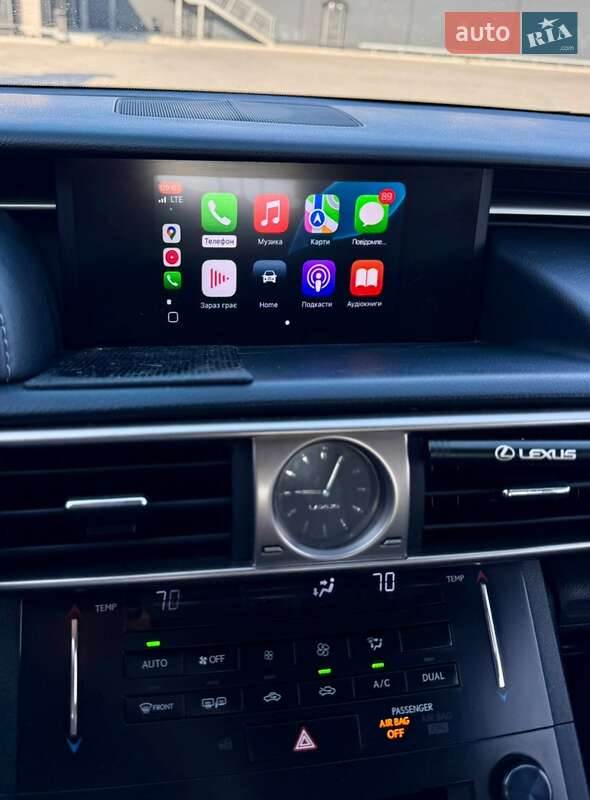 Седан Lexus IS 2013 в Киеве