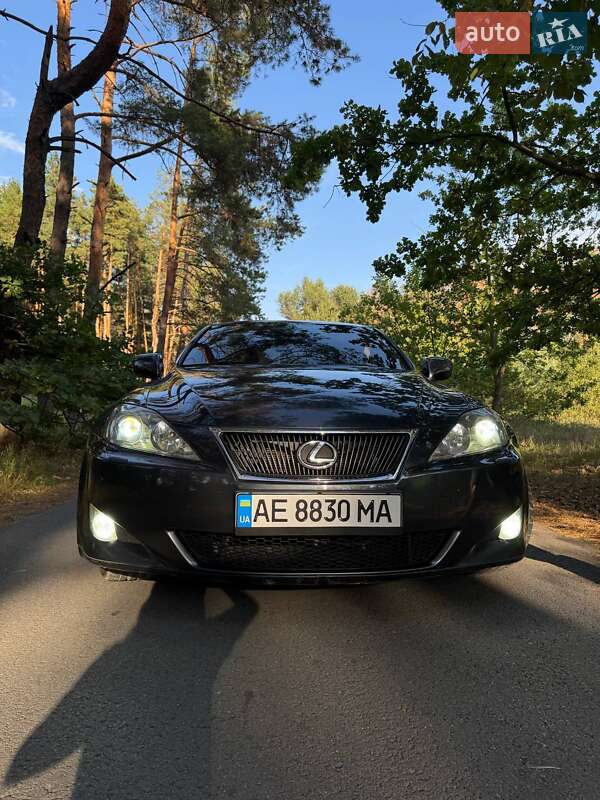 Седан Lexus IS 2007 в Новомосковске фото 6 Седан Lexus IS 2007 в Новомосковске