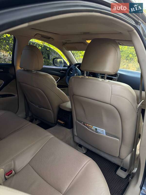 Седан Lexus IS 2007 в Новомосковске фото 14 Седан Lexus IS 2007 в Новомосковске