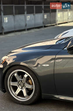 Седан Lexus IS 2005 в Одессе