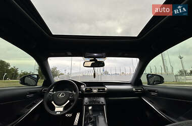 Седан Lexus IS 2014 в 