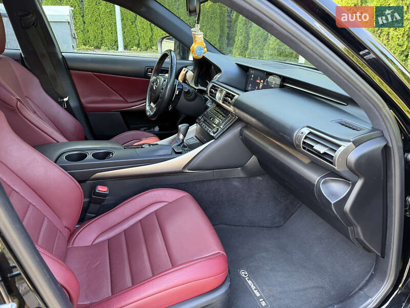 Седан Lexus IS 2014 в Харькове