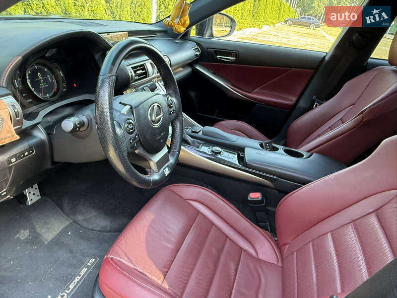 Седан Lexus IS 2014 в Харькове
