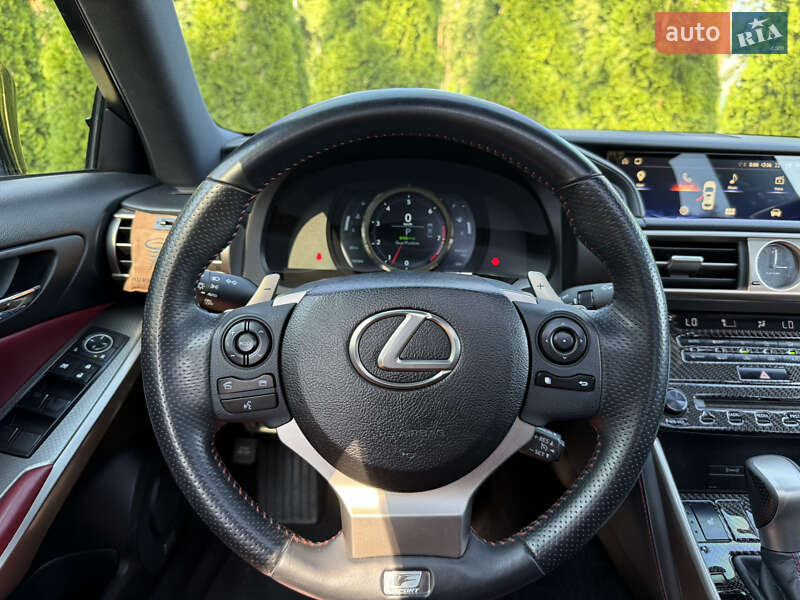 Седан Lexus IS 2014 в Харькове