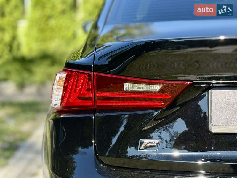 Седан Lexus IS 2014 в Харькове