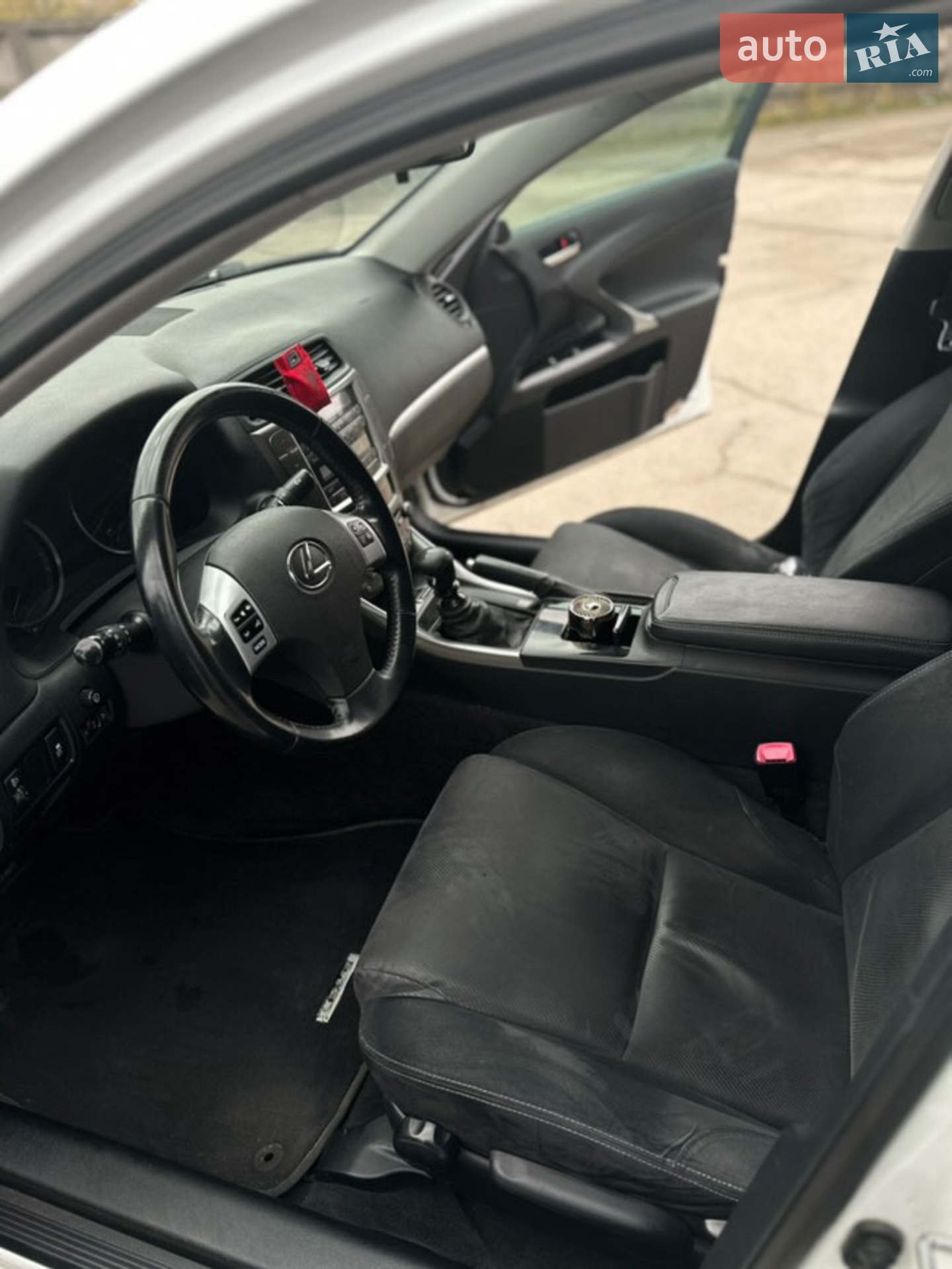 2012 Lexus IS - мініатюра 7
